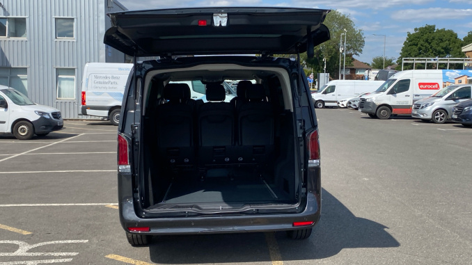 Mercedes-Benz Vito L2 Diesel Rwd 119CDI Select Crew Van 9G-Tronic - Image 11